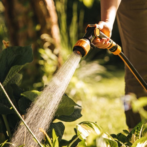 Пістолет-розпилювач мультіфункційній Watering Fiskars — мініатюра 5