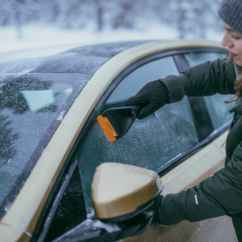 Скребок для льоду Fiskars Solid (1078497) — мініатюра 4